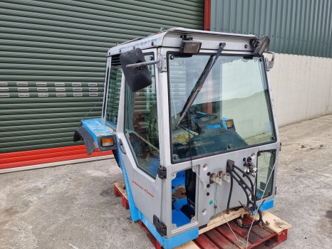 Sold Landini 6880, 7880, 8880, 9880, 9080 Complete Cab Cs11, Sold, Sold, Sold - Cabina: foto 2 Sold Landini 6880, 7880, 8880, 9880, 9080 Complete Cab Cs11, Sold, Sold, Sold - Cabina: foto 2