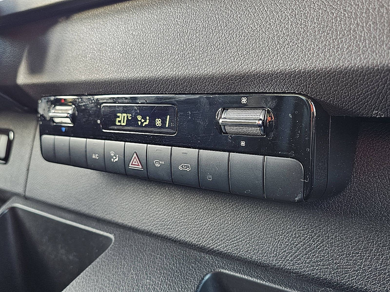 Furgoneta caja cerrada Mercedes-Benz Sprinter 317: foto 9 Furgoneta caja cerrada Mercedes-Benz Sprinter 317: foto 9