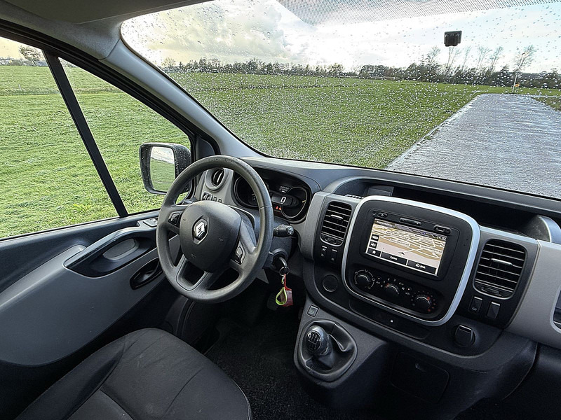 Furgoneta pequeña Renault Trafic 1.6 DCI: foto 6 Furgoneta pequeña Renault Trafic 1.6 DCI: foto 6