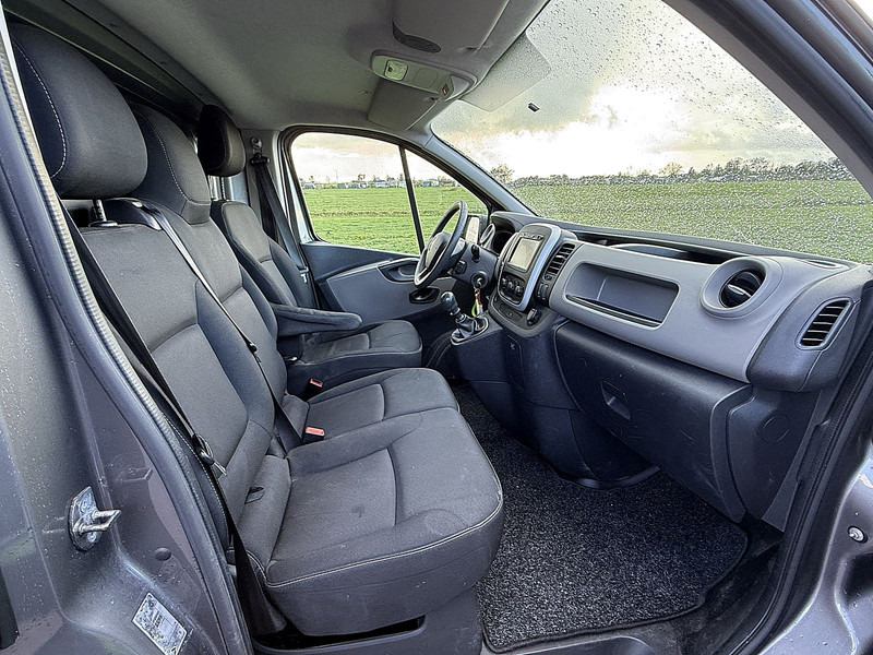 Furgoneta pequeña Renault Trafic 1.6 DCI: foto 9 Furgoneta pequeña Renault Trafic 1.6 DCI: foto 9