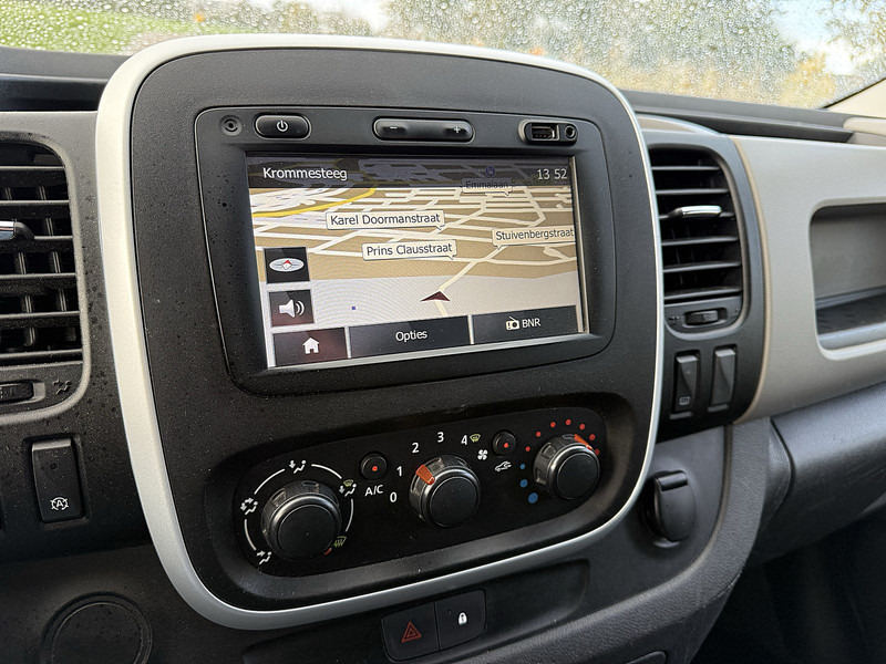 Furgoneta pequeña Renault Trafic 1.6 DCI: foto 11 Furgoneta pequeña Renault Trafic 1.6 DCI: foto 11