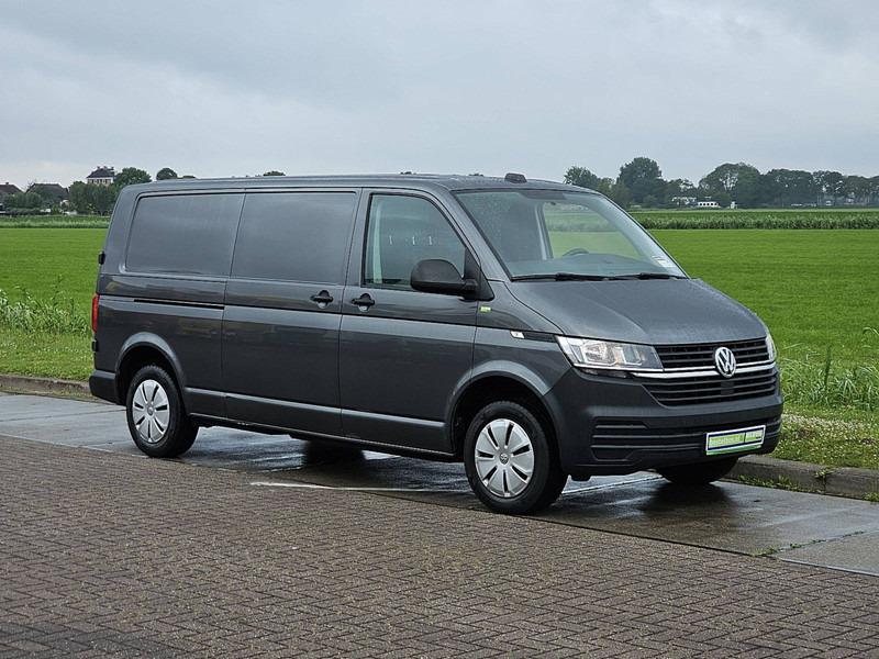 Volkswagen Transporter 2.0 TDI T6.1 L2H1 Euro6 AC! - Furgoneta pequeña: foto 4 Volkswagen Transporter 2.0 TDI T6.1 L2H1 Euro6 AC! - Furgoneta pequeña: foto 4