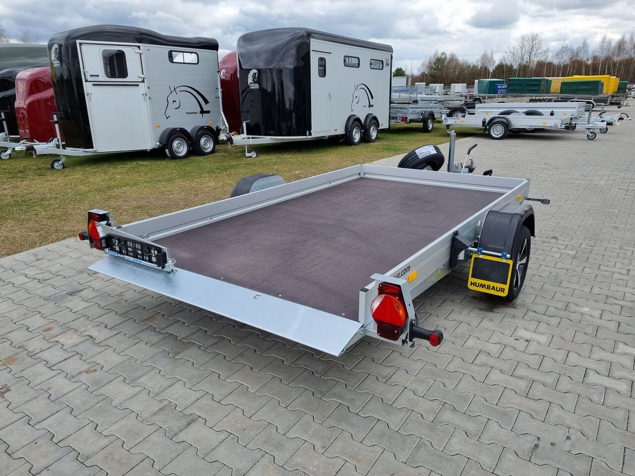 Humbaur HKT 183117 hydraulic hand pump - trailer for small cars - Remolque portavehículos: foto 4 Humbaur HKT 183117 hydraulic hand pump - trailer for small cars - Remolque portavehículos: foto 4