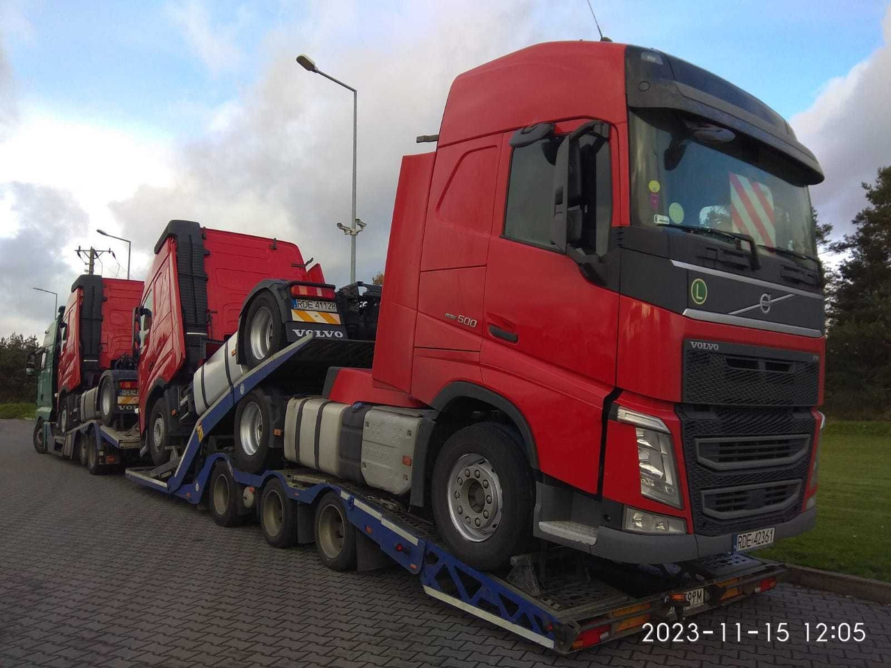 MAN TGA 26.440, Euro 5, FVG Autotransporter Autolaweta zestaw 6 osi - Camión portavehículos: foto 2 MAN TGA 26.440, Euro 5, FVG Autotransporter Autolaweta zestaw 6 osi - Camión portavehículos: foto 2