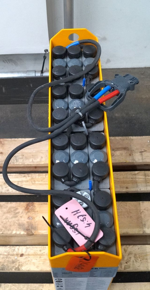 Hawker unknown | Battery 24 2PZVB162 GEL year 2023 weight 185 kg sn. 8127287007 - Acumulador para Equipo de manutención: foto 2 Hawker unknown | Battery 24 2PZVB162 GEL year 2023 weight 185 kg sn. 8127287007 - Acumulador para Equipo de manutención: foto 2