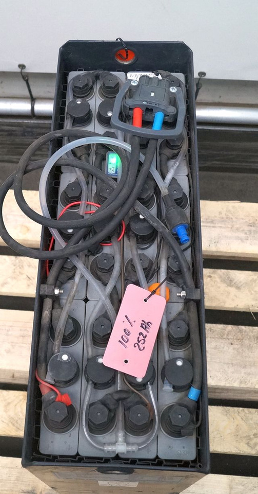 Jungheinrich unknown | Battery 24 2PZS250 year 2022 weight 212 kg sn. 203453 out - Acumulador para Equipo de manutención: foto 2 Jungheinrich unknown | Battery 24 2PZS250 year 2022 weight 212 kg sn. 203453 out - Acumulador para Equipo de manutención: foto 2