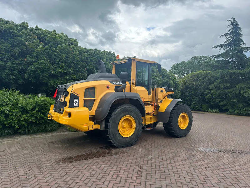 Volvo L120 H - Cargadora de ruedas: foto 4 Volvo L120 H - Cargadora de ruedas: foto 4