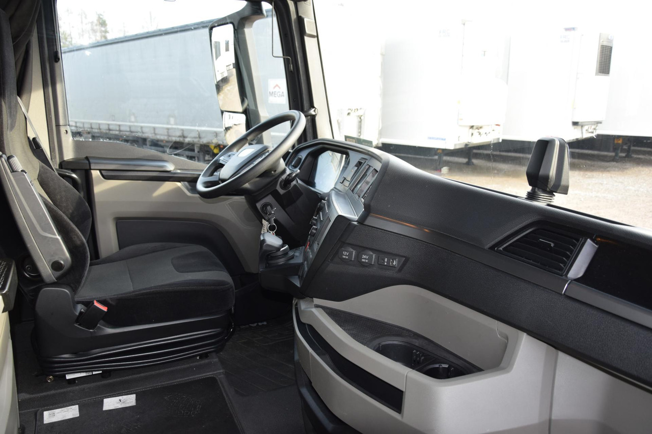 Cabeza tractora MAN TGX 18.470 GX: foto 15
