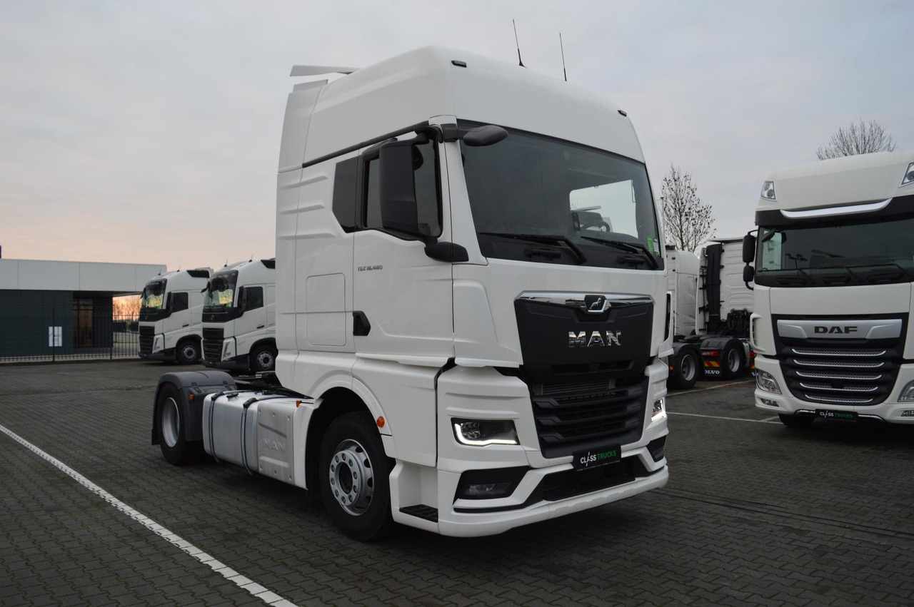MAN TGX 18.480 GX - Cabeza tractora: foto 3 MAN TGX 18.480 GX - Cabeza tractora: foto 3