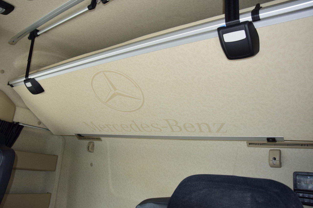 Cabeza tractora Mercedes-Benz Actros 5 1845 BigSpace: foto 9