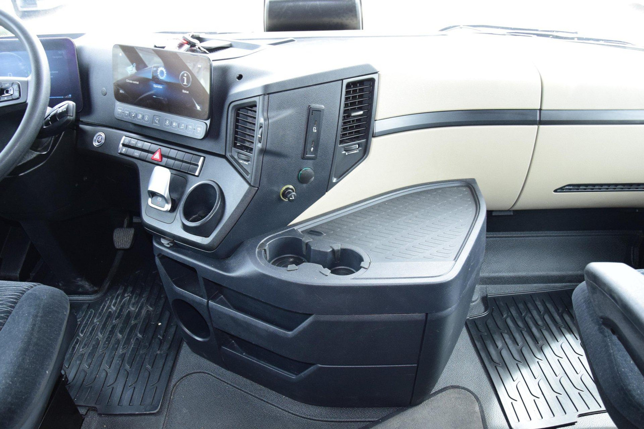 Cabeza tractora Mercedes-Benz Actros 5 1845 BigSpace: foto 11