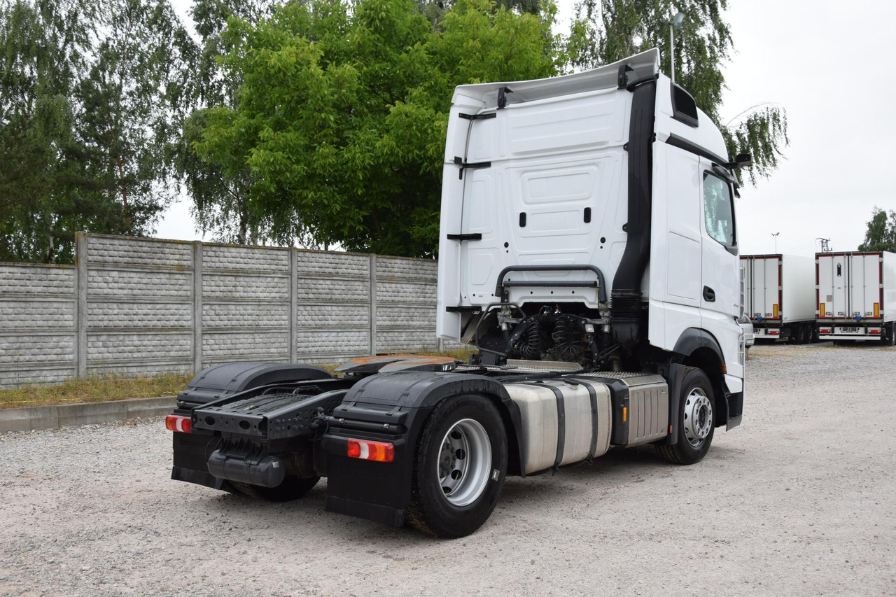 Mercedes-Benz Actros 5 1845 BigSpace - Cabeza tractora: foto 4 Mercedes-Benz Actros 5 1845 BigSpace - Cabeza tractora: foto 4