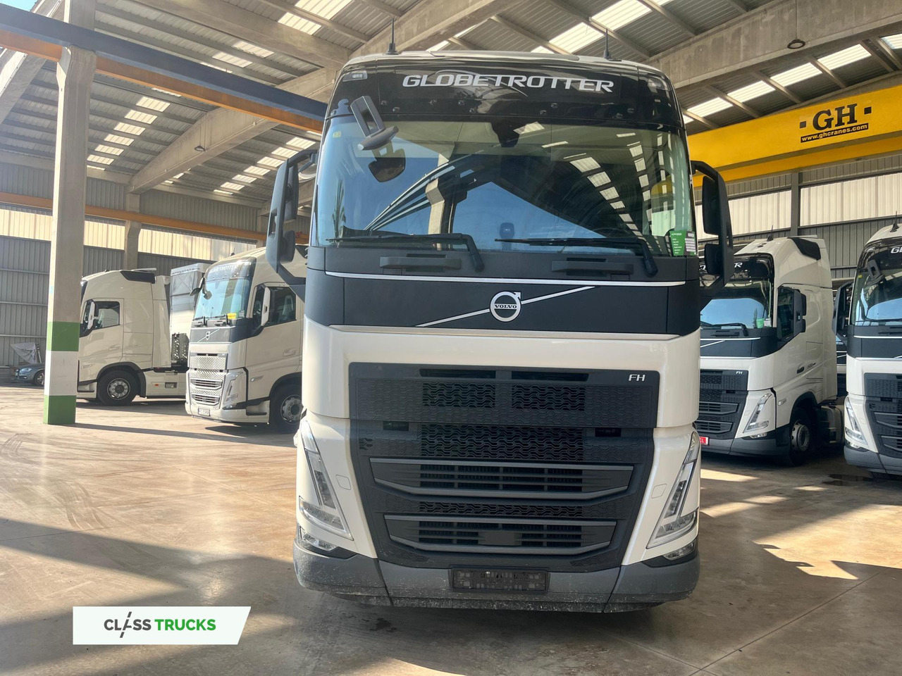 Volvo FH 460 Globetrotter XL i-Save I-ParkCool TCT1 - Cabeza tractora: foto 2 Volvo FH 460 Globetrotter XL i-Save I-ParkCool TCT1 - Cabeza tractora: foto 2