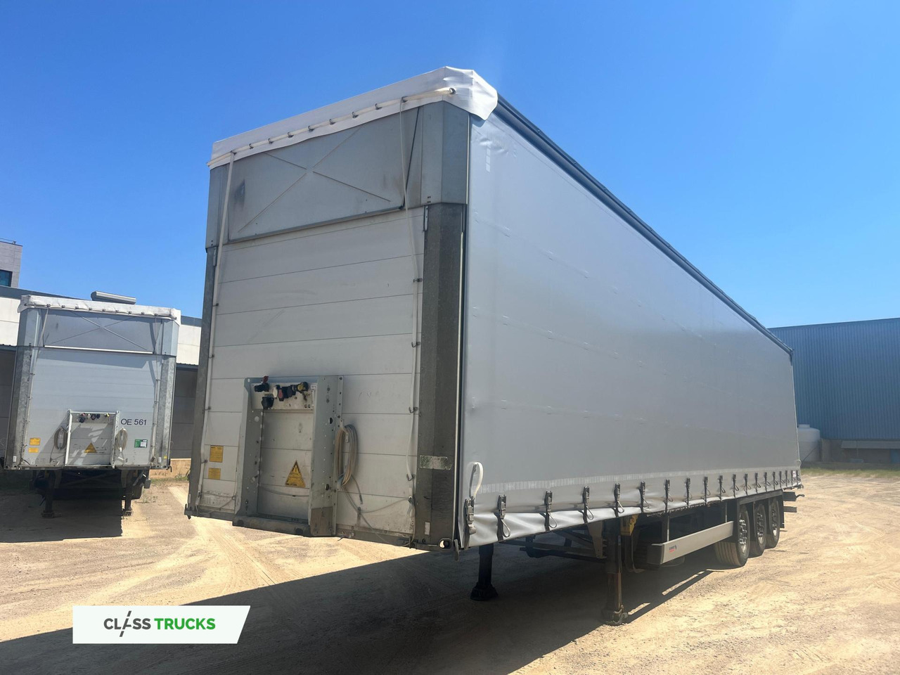 Schmitz Cargobull SCS24/L Varios - Semirremolque lona: foto 1 Schmitz Cargobull SCS24/L Varios - Semirremolque lona: foto 1