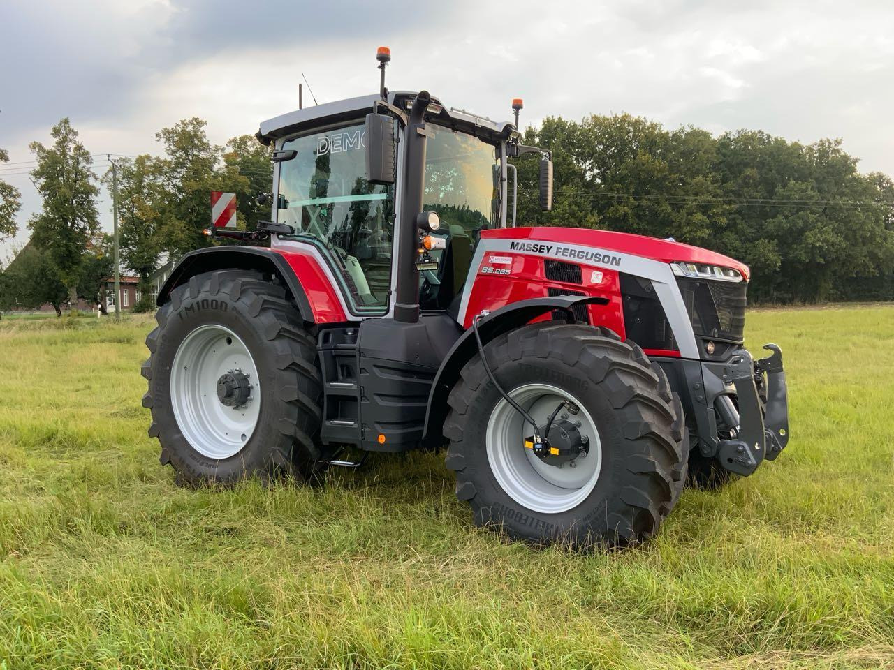 Tractor nuevo Massey Ferguson MF 8S.265 DYNA-VT: foto 8 Tractor nuevo Massey Ferguson MF 8S.265 DYNA-VT: foto 8