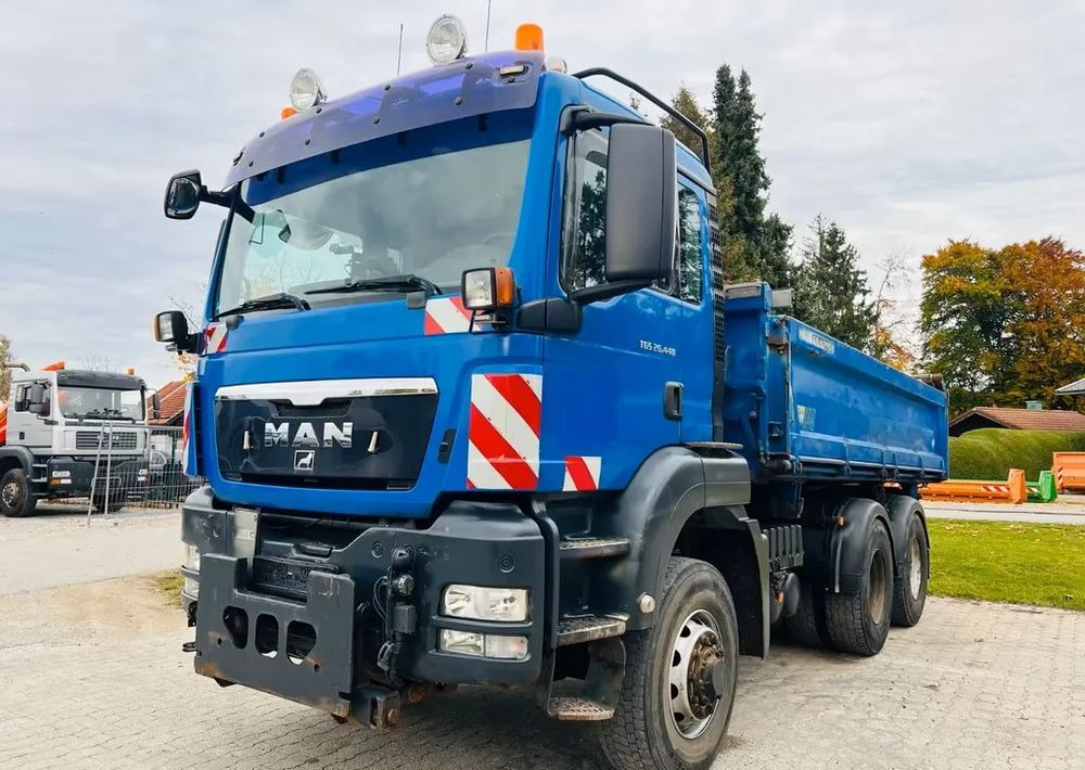 Camión volquete MAN TGS 26.440 6x6 Hydrodrive – Meiller 3-stronny wywrotka / Manual / Retarder / Tempomat / Euro 5: foto 6 Camión volquete MAN TGS 26.440 6x6 Hydrodrive – Meiller 3-stronny wywrotka / Manual / Retarder / Tempomat / Euro 5: foto 6
