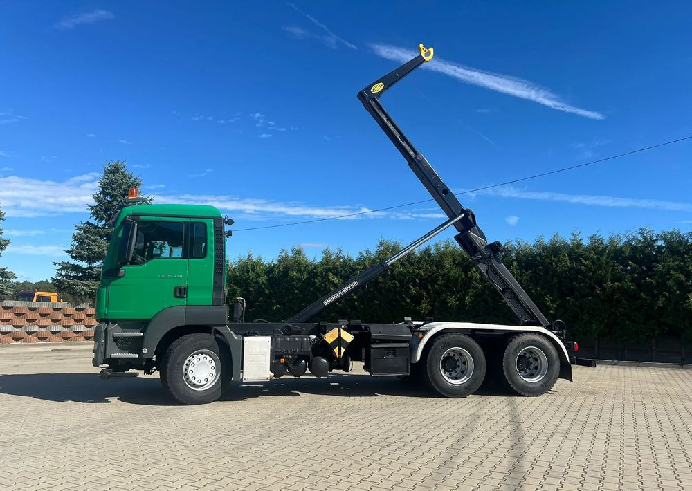 MAN TGS 26.440 | Hakowiec Meiller| 6x4 | 440 KM | przód resor, tył pneumatyczne |Belka ostrzegawcza (koguty) - Camión multibasculante: foto 2 MAN TGS 26.440 | Hakowiec Meiller| 6x4 | 440 KM | przód resor, tył pneumatyczne |Belka ostrzegawcza (koguty) - Camión multibasculante: foto 2