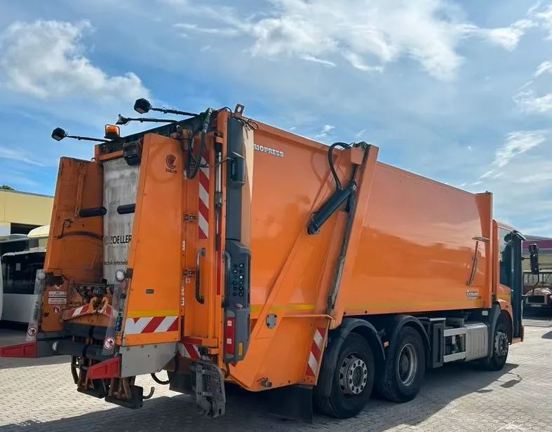Mercedes-Benz Econic 2630 L Faun Variopress Zöller / 1. właściciel / Euro6 / 6x2 / - Camión de basura: foto 3 Mercedes-Benz Econic 2630 L Faun Variopress Zöller / 1. właściciel / Euro6 / 6x2 / - Camión de basura: foto 3