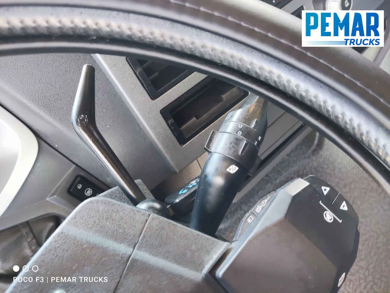 Cabeza tractora RENAULT T 520 HIGH COMFORT EURO 6: foto 19 Cabeza tractora RENAULT T 520 HIGH COMFORT EURO 6: foto 19