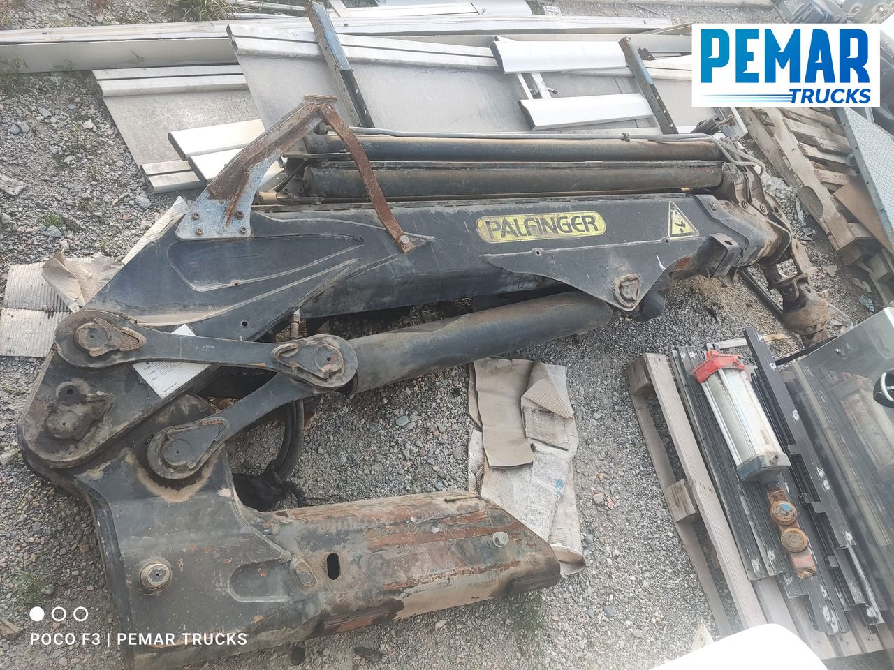JIB PALFINGER PJ080 - Herramienta/ Equipo: foto 2 JIB PALFINGER PJ080 - Herramienta/ Equipo: foto 2