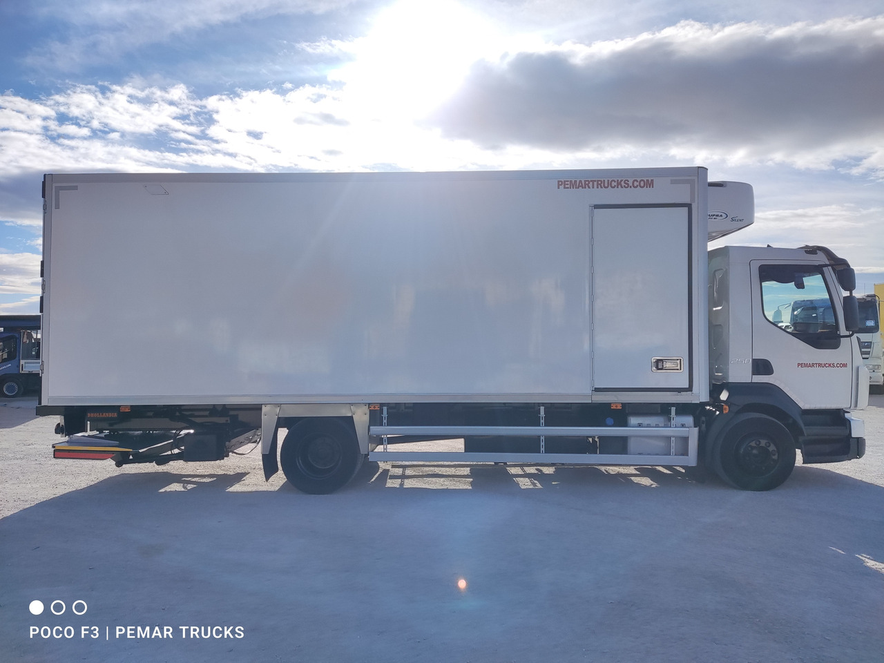 VOLVO FL 250 FRIGORIFICO 12T EURO 6 - Camión frigorífico: foto 4 VOLVO FL 250 FRIGORIFICO 12T EURO 6 - Camión frigorífico: foto 4