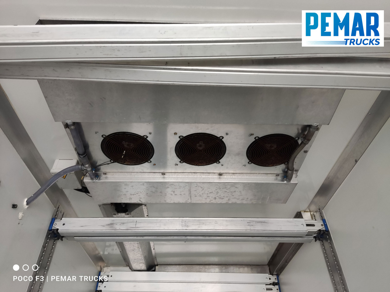 Camión frigorífico VOLVO FM 330 4X2 FRIGORIFICO 18T EURO 6: foto 13 Camión frigorífico VOLVO FM 330 4X2 FRIGORIFICO 18T EURO 6: foto 13