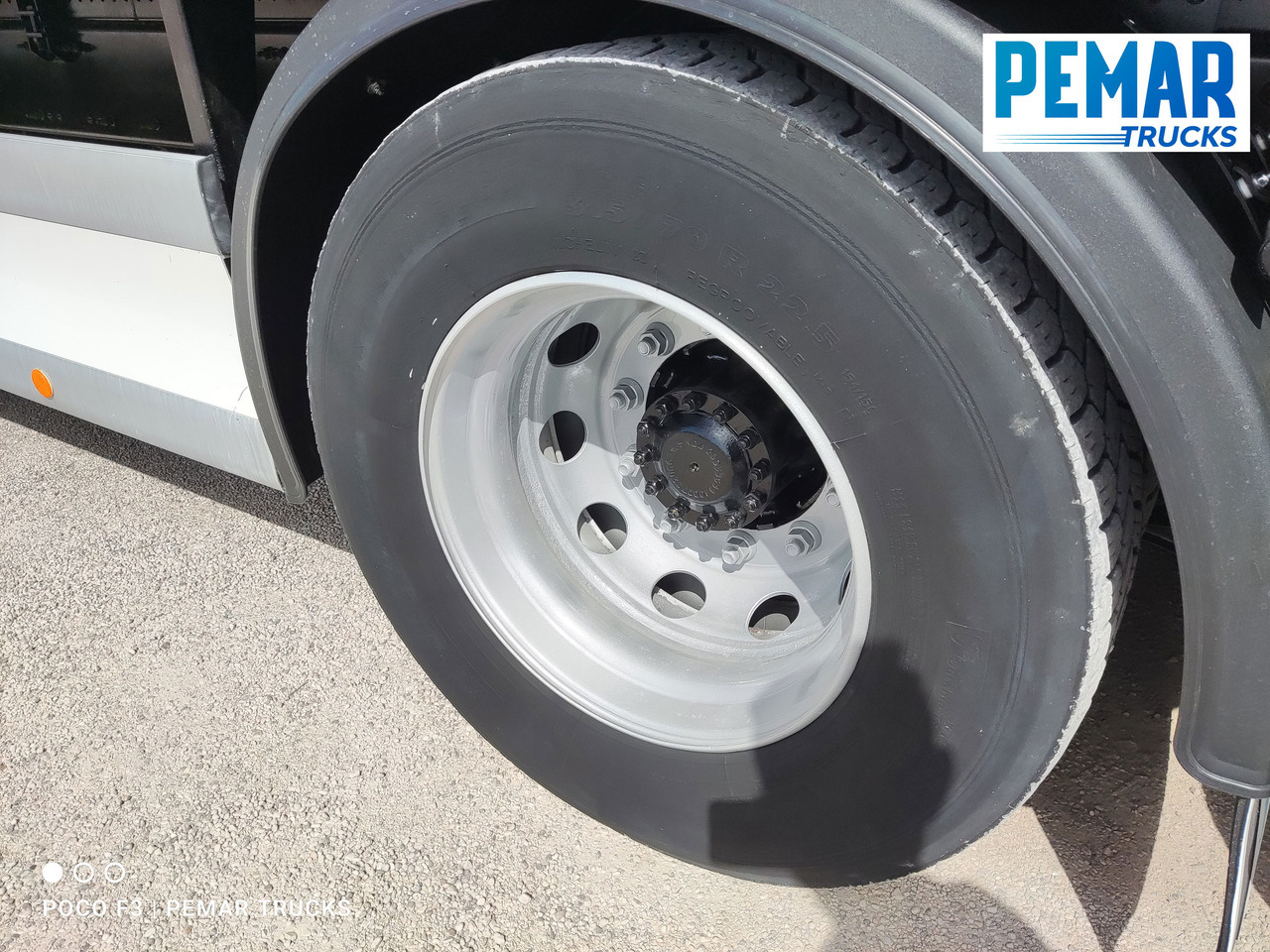 Camión frigorífico VOLVO FM 410 6X2 FRIGORIFICO EURO 6: foto 17