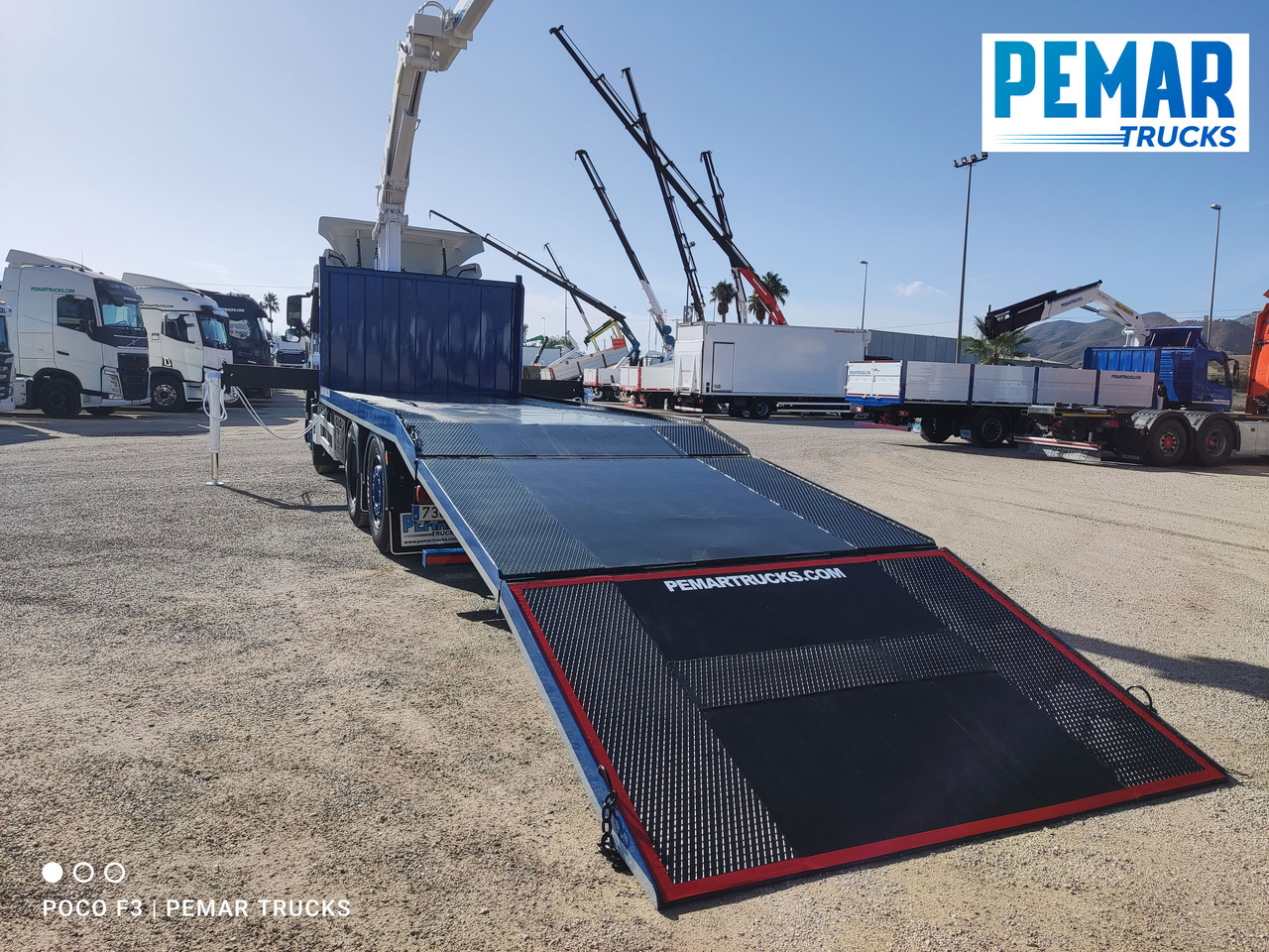 Camión portavehículos, Camión grúa VOLVO FM 410 6X2 GRUA PORTAMAQUINARIA: foto 15