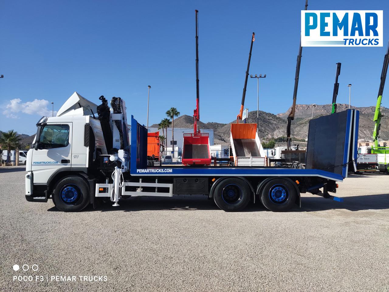 Camión portavehículos, Camión grúa VOLVO FM 410 6X2 GRUA PORTAMAQUINARIA: foto 9