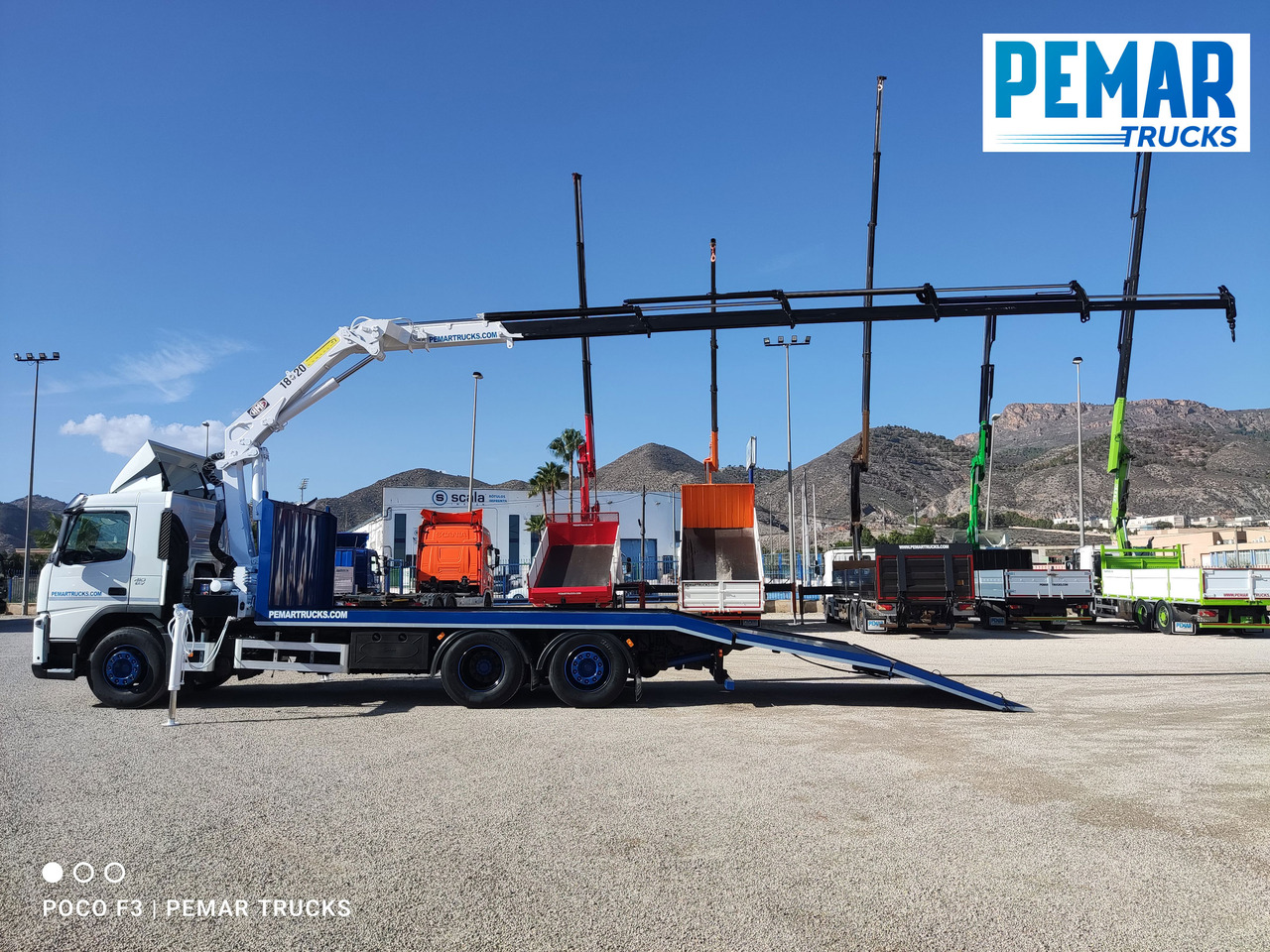 Camión portavehículos, Camión grúa VOLVO FM 410 6X2 GRUA PORTAMAQUINARIA: foto 14