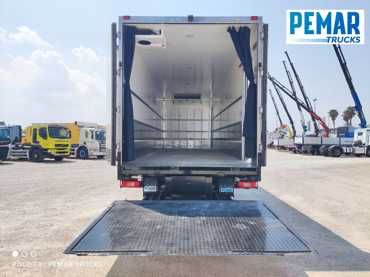 Camión frigorífico VOLVO FM 500 6X2 FRIGORIFICO EURO 6: foto 10 Camión frigorífico VOLVO FM 500 6X2 FRIGORIFICO EURO 6: foto 10