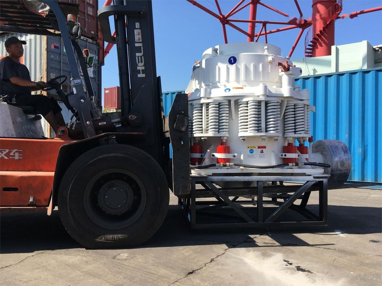 Trituradora de cono nuevo Kinglink 3feet Sandstone Cone Crusher KLM1000 | 100TPH: foto 6 Trituradora de cono nuevo Kinglink 3feet Sandstone Cone Crusher KLM1000 | 100TPH: foto 6