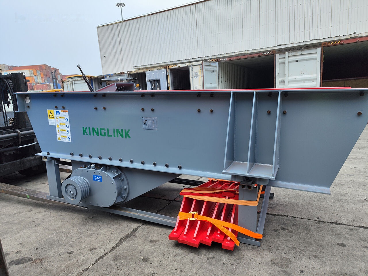Kinglink Heavy-Duty Vibrating Grizzly Feeder ZSW380x96 - Maquinaria para minería: foto 4 Kinglink Heavy-Duty Vibrating Grizzly Feeder ZSW380x96 - Maquinaria para minería: foto 4