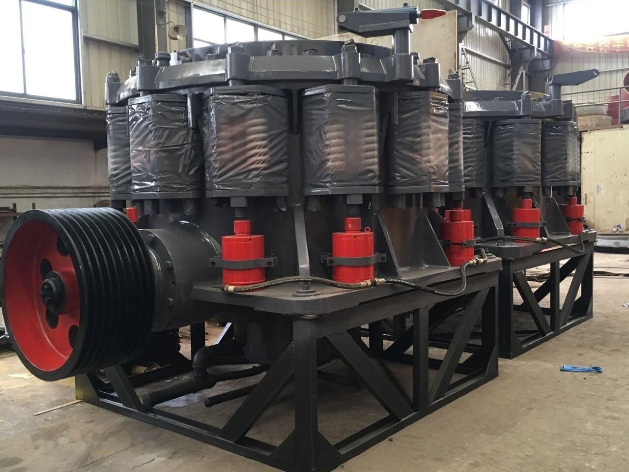 Trituradora de cono nuevo Kinglink KLC1500 Iron Ore Cone Crusher: foto 7 Trituradora de cono nuevo Kinglink KLC1500 Iron Ore Cone Crusher: foto 7