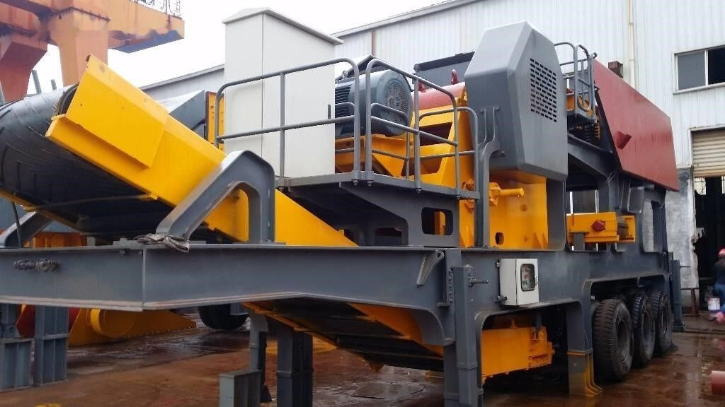 Kinglink Mobile Jaw Crusher 100TPH KL1142E710 KL - Trituradora de mandíbula: foto 1 Kinglink Mobile Jaw Crusher 100TPH KL1142E710 KL - Trituradora de mandíbula: foto 1