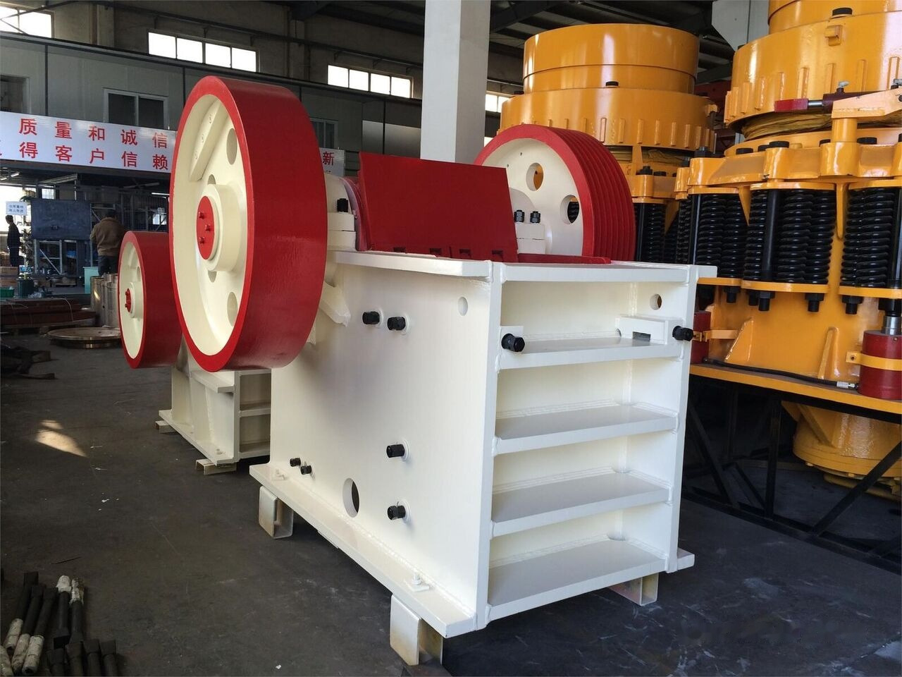 Kinglink PE500x750 Riverstone Jaw Crusher | 2030 - Trituradora de mandíbula: foto 3 Kinglink PE500x750 Riverstone Jaw Crusher | 2030 - Trituradora de mandíbula: foto 3