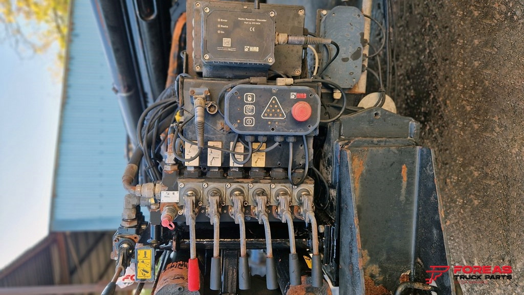 Grúa para camión HIAB 245 E-4 WITH RADIO CONTROL: foto 7 Grúa para camión HIAB 245 E-4 WITH RADIO CONTROL: foto 7