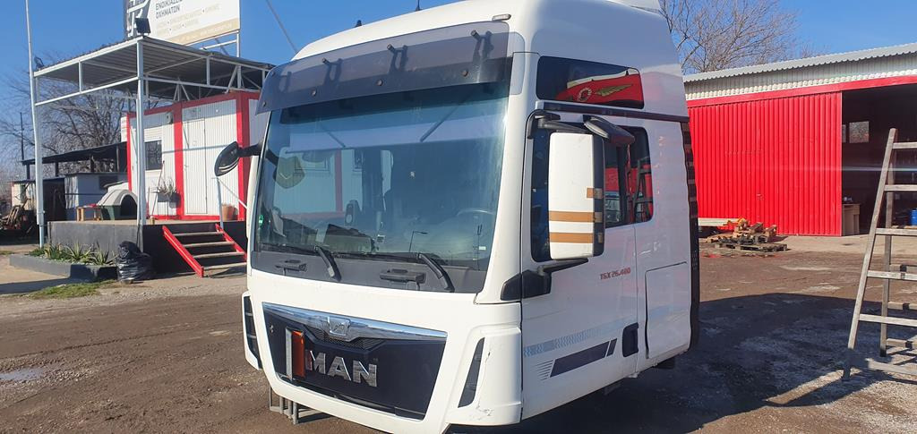 MAN TGX - EURO 6 - Cabina para Camión: foto 2 MAN TGX - EURO 6 - Cabina para Camión: foto 2