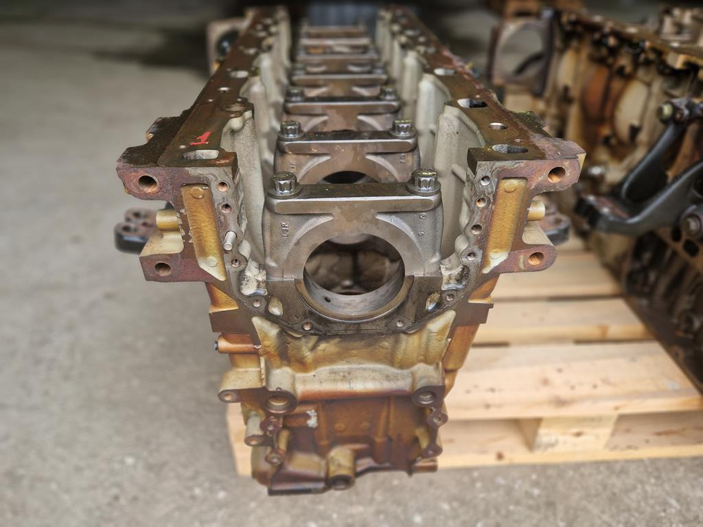 Bloque de cilindros para Camión MERCEDES-BENZ ACTROS MP4 OM 470LA.6-2: foto 9 Bloque de cilindros para Camión MERCEDES-BENZ ACTROS MP4 OM 470LA.6-2: foto 9