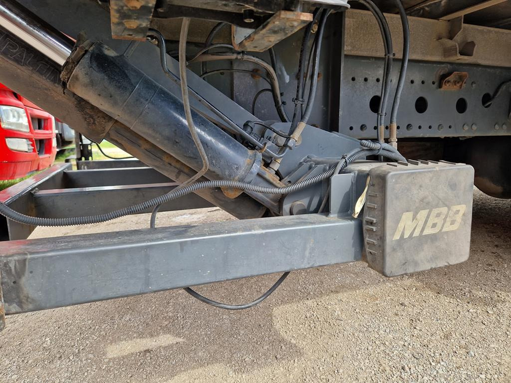 Leasing de MERCEDES-BENZ ATEGO 1218 MERCEDES-BENZ ATEGO 1218: foto 11