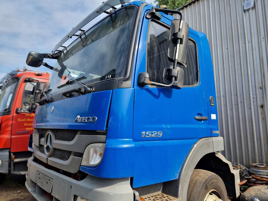 Cabina para Camión MERCEDES-BENZ ATEGO 3: foto 8