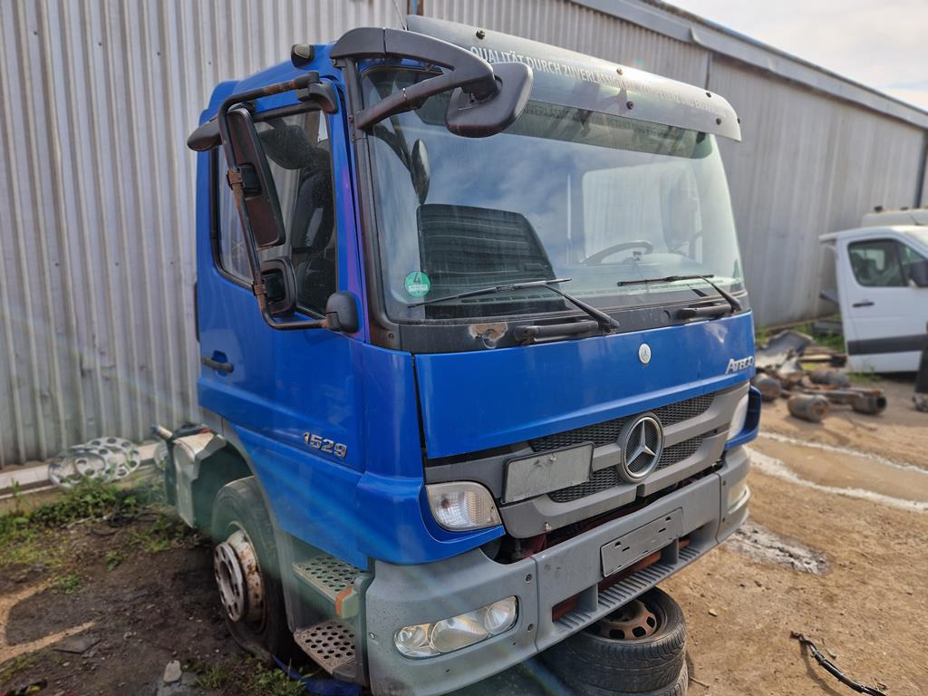 MERCEDES-BENZ ATEGO 3 - Cabina para Camión: foto 2 MERCEDES-BENZ ATEGO 3 - Cabina para Camión: foto 2