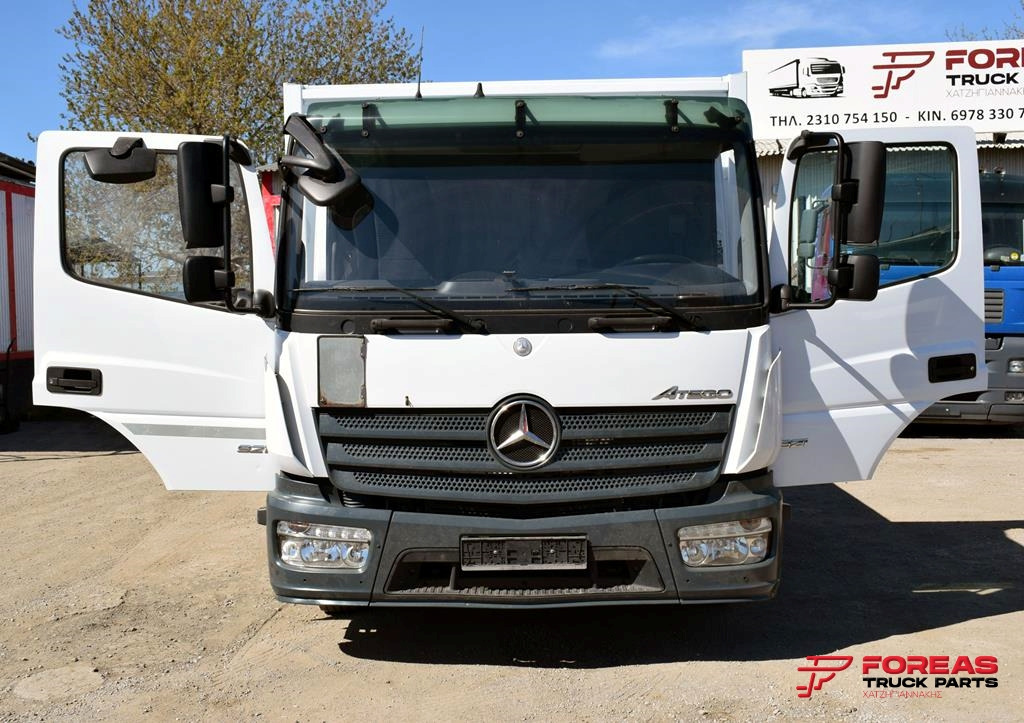 Camión chasis MERCEDES-BENZ ATEGO 921 – FLATBED: foto 9