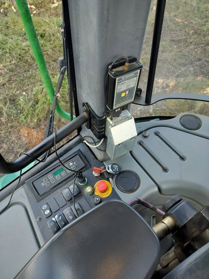 Autocargador John Deere 1510 E: foto 13 Autocargador John Deere 1510 E: foto 13