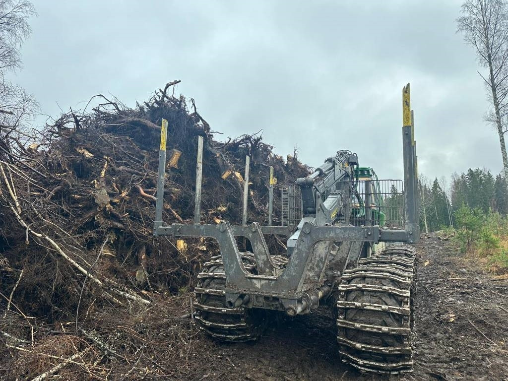 John Deere 1510 G - Autocargador: foto 4 John Deere 1510 G - Autocargador: foto 4