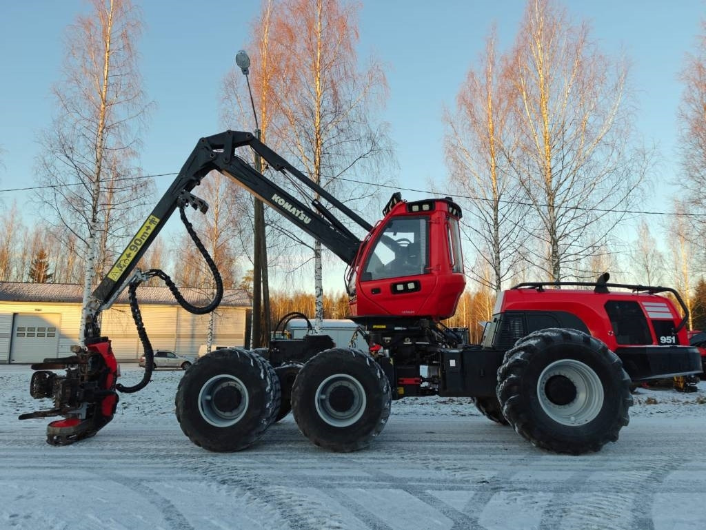 Komatsu 951 - Procesadora forestal: foto 2 Komatsu 951 - Procesadora forestal: foto 2