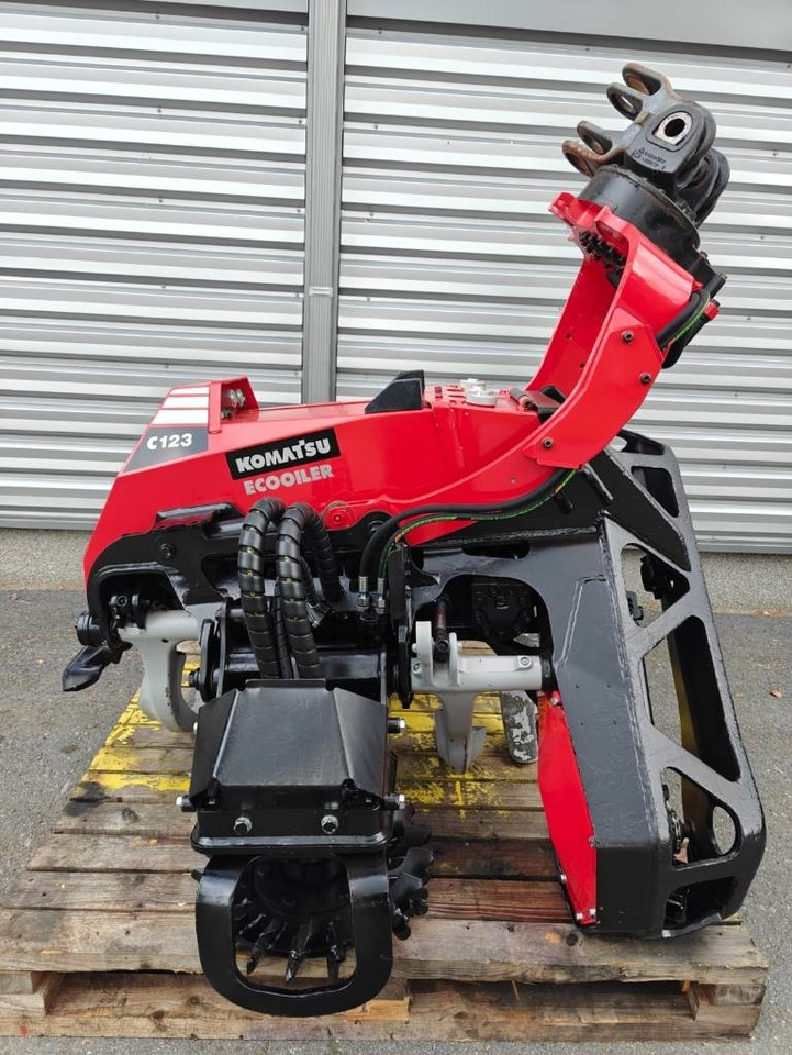 Komatsu C 123 - Cabezal talador: foto 2 Komatsu C 123 - Cabezal talador: foto 2