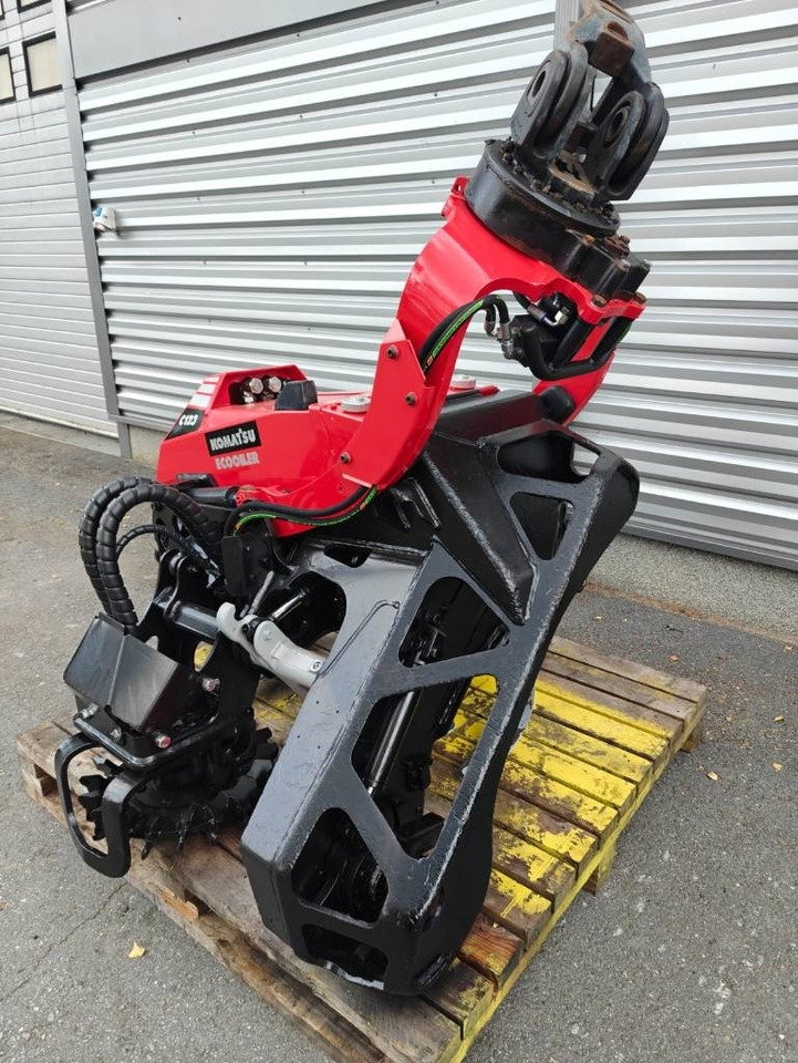 Komatsu C 123 - Cabezal talador: foto 3 Komatsu C 123 - Cabezal talador: foto 3