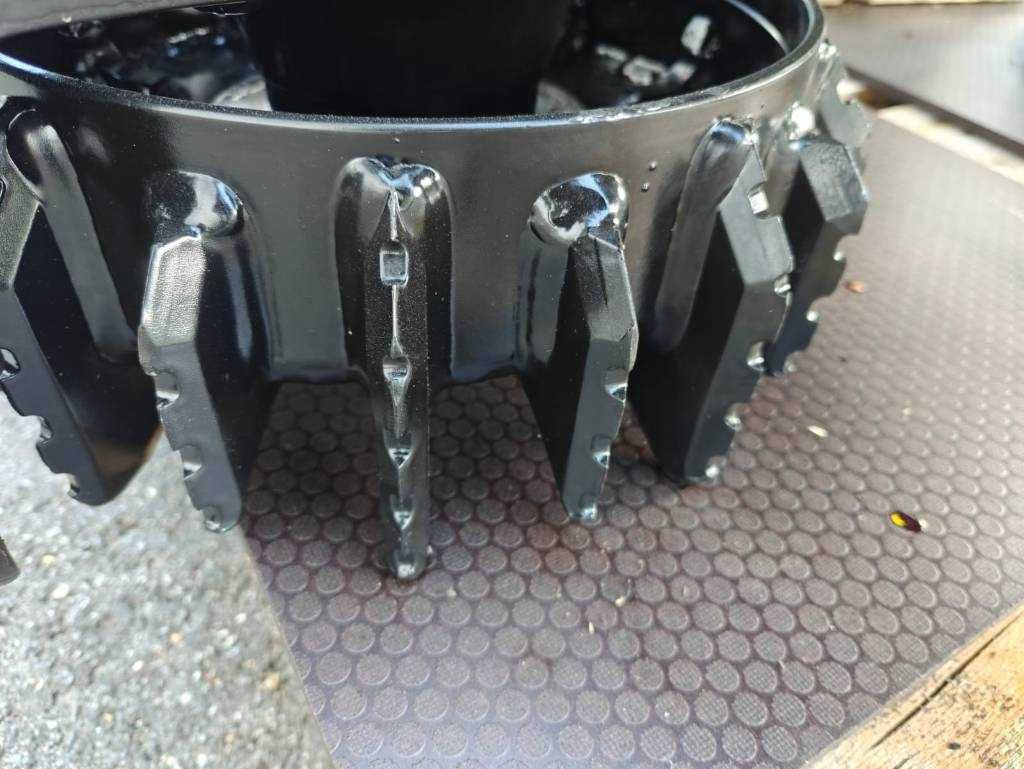 Cabezal talador Komatsu C 93: foto 9