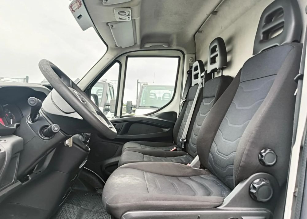 Iveco 35S14,35S13,35C13,35C12, - Furgón: foto 4 Iveco 35S14,35S13,35C13,35C12, - Furgón: foto 4